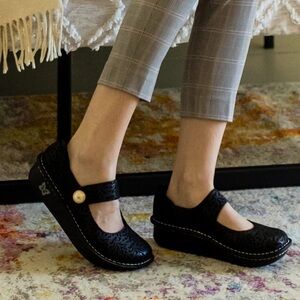 Alegria Paloma Shoes Velvet Size 38 Black